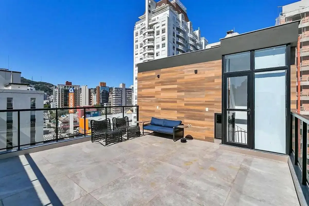 H02- Studio Pratico E Moderno Em Otima Localizacao Florianópolis